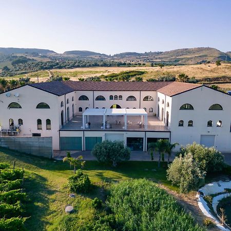 Judeka Agriresort Калтаджироне Екстериор снимка